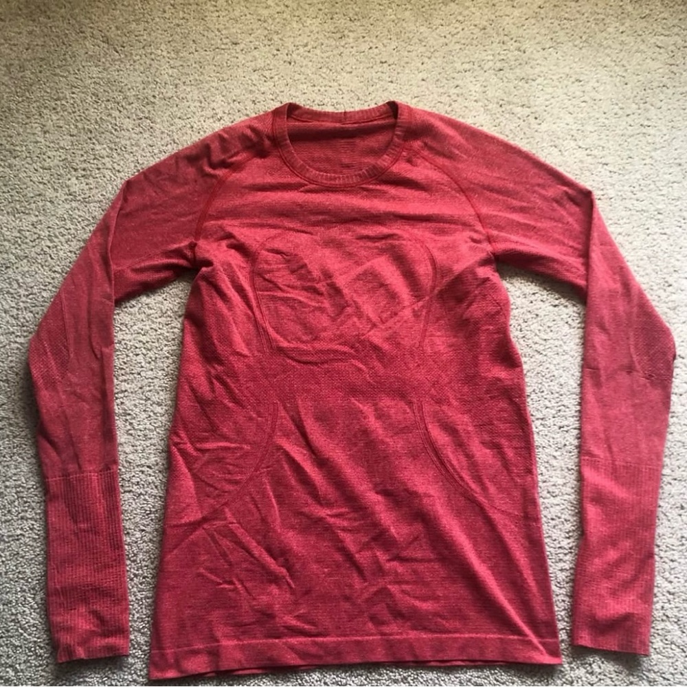 lululemon athletica Women's Red Long Sleeve Tee